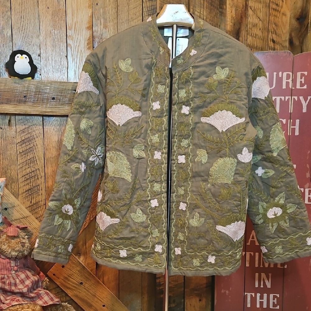 122 Floral Embroidered Women's Open Front Jacket